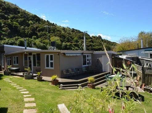 27 Warnerville Road, Wainui