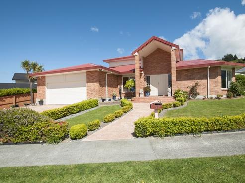 97 Redvers Drive, Belmont