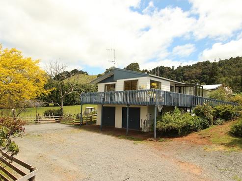 37 Puketotara Road, Glenbervie