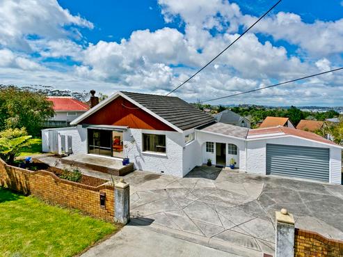 390 East Coast Road, Sunnynook