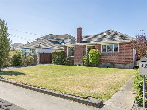 42 Cranbrook Avenue, Burnside