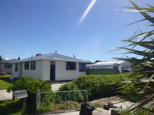 135 Tilley Road, Paekakariki
