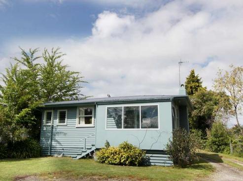 23 Rainbow Drive, Rainbow Point