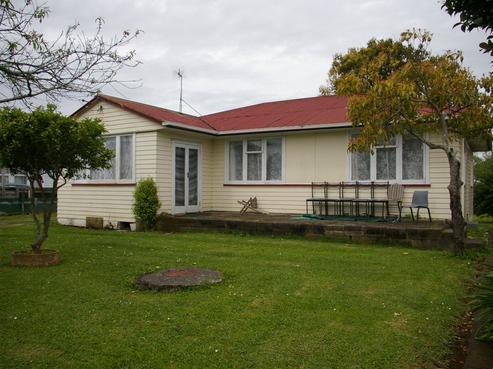 44 Blampied Road, Otara