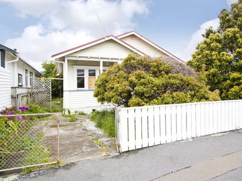8 Plunket Avenue, Petone