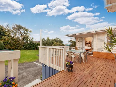 32B Hayr Road, Three Kings