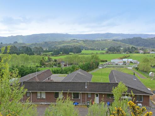 100 Colletts Road, Mangaroa
