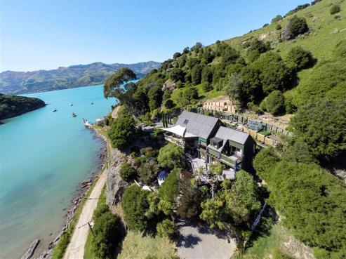 72 Tikao Bay Road, Wainui