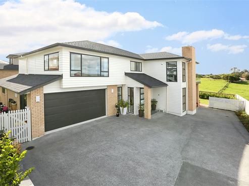 91 Lake Panorama Drive, Henderson Valley