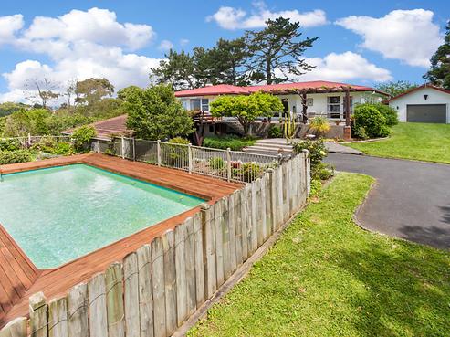 293 Point View Drive, Shamrock Park