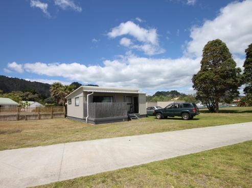 590 Waterways Parade, Pauanui