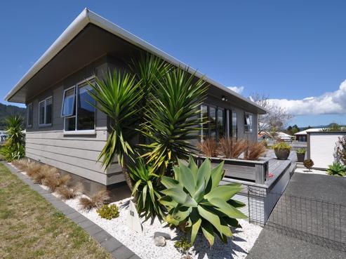 32 Sheppard Avenue, Pauanui