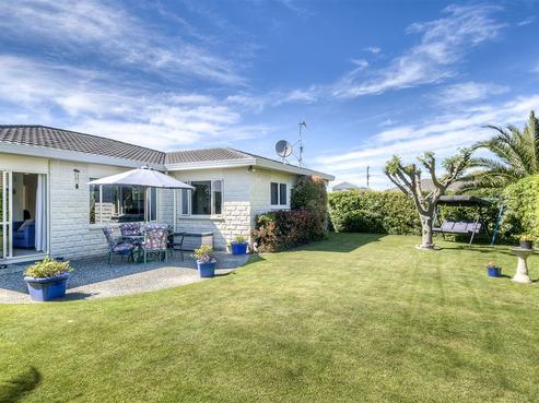 25 Sloane Place, Taradale