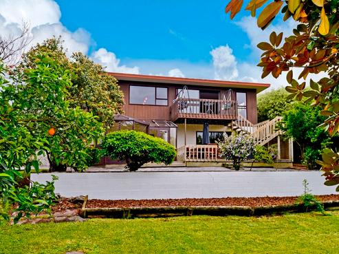 31 Stapleford Crescent, Browns Bay