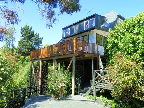 41 Marine Drive, Diamond Harbour