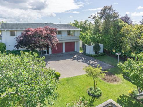43 Sunnyhills Avenue, Glenview