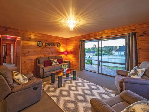 6 Dominion Road, Tuakau