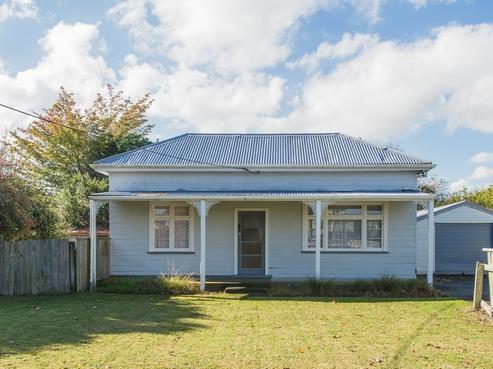 8 Lewis Avenue, Aramoho