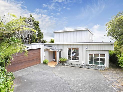 223 Golf Road, Titirangi