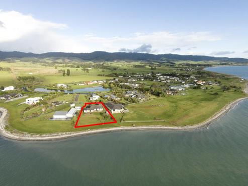18 Rua One Place, Whakatiwai