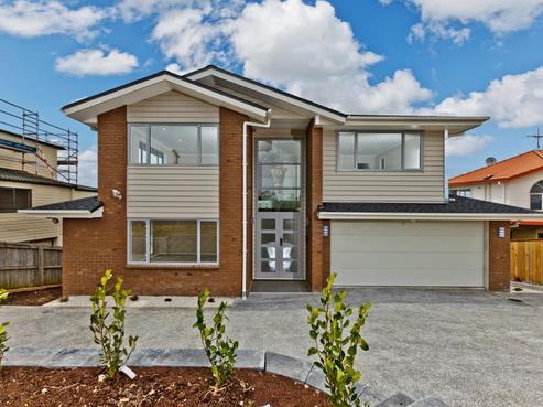 1181 Whangaparaoa Road, Gulf Harbour