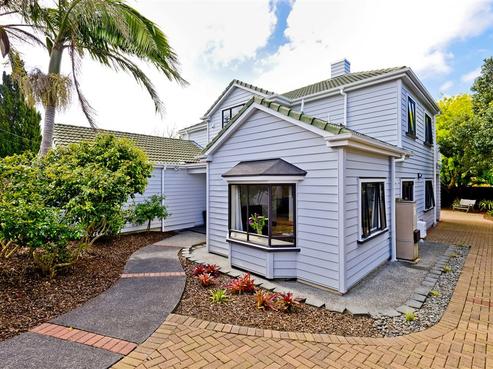 122 Calliope Road, Stanley Point