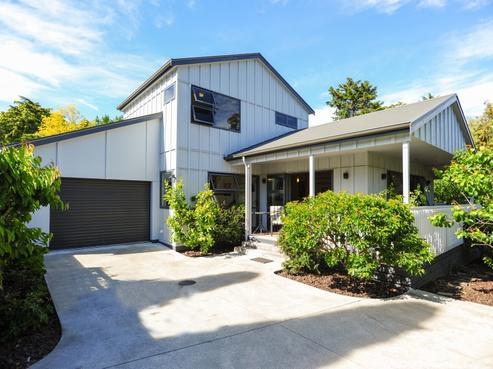 17A Franklin Terrace, Havelock North