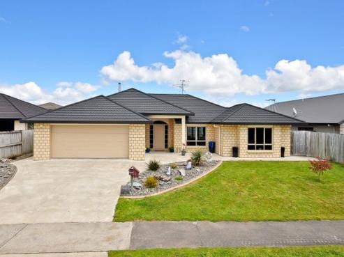 6 Margrain Close, Huntington