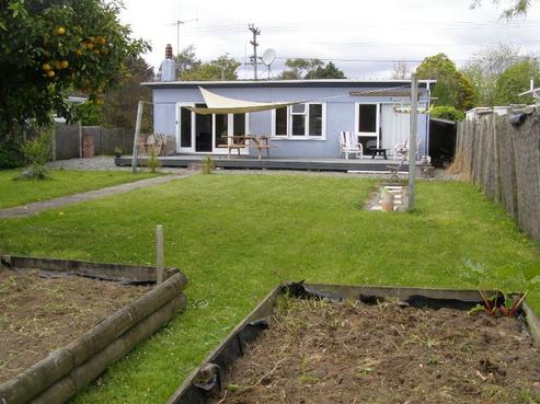 8 Hariata Street, Otaki