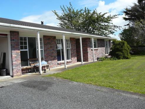 65 Cressida Avenue, Stratford