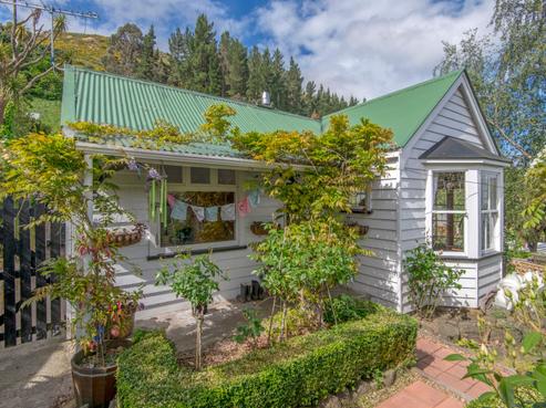 34C Voelas Road, Lyttelton