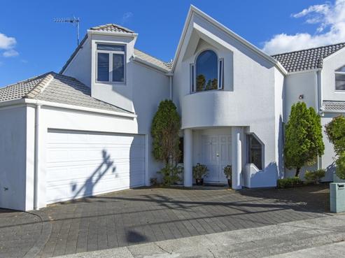101 Kings Crescent, Central Hutt