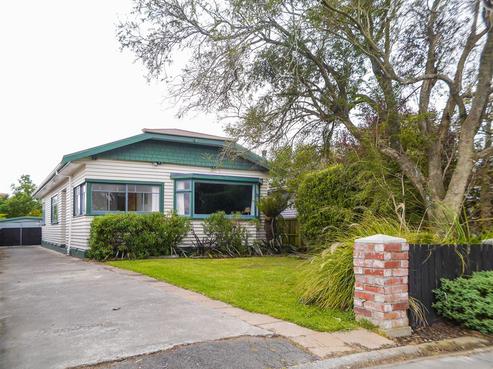 18 Allard Street, Edgeware