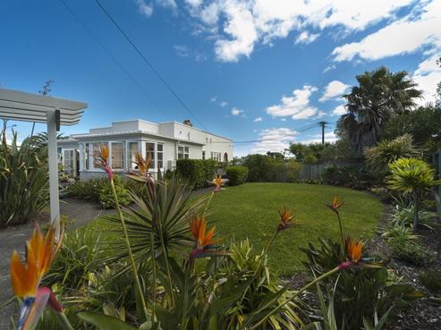 51 Old Lake Road, Narrow Neck