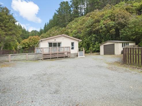 146 Pinehaven Road, Pinehaven