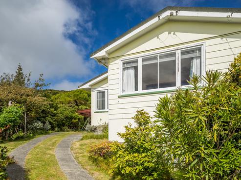 7 Taupo Crescent, Camborne