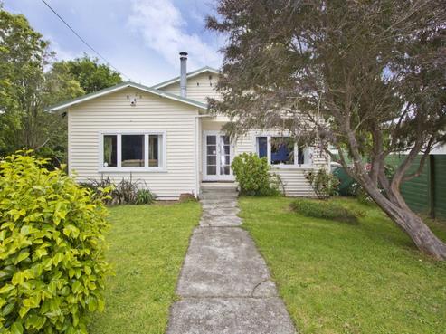 16 The Square, Manor Park