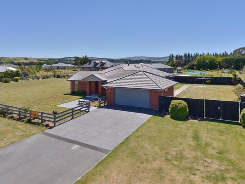 17 Teviotview Place, Amberley
