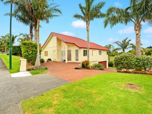 1 Azure Grove, Unsworth Heights