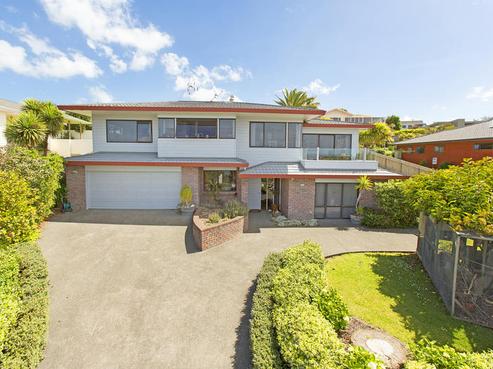 24 Clansman Terrace, Gulf Harbour