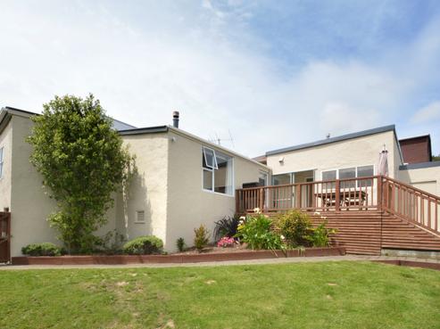 66 Blacks Road, North East Valley