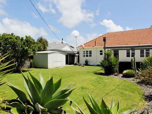 95 Brooklands Road, Brooklands