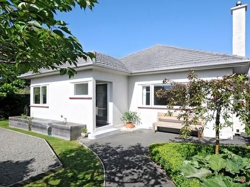 20B Domain Road, Otaki