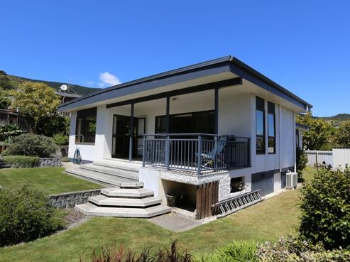 35 Selbourne Avenue, Richmond
