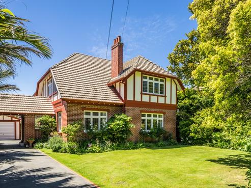 46 Ludlam Crescent, Woburn