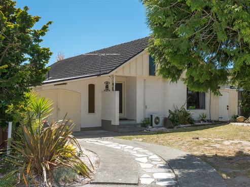 18 Kipling Crescent, Stoke