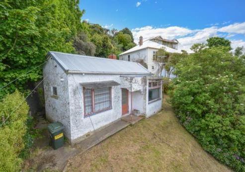 55 Leckhampton Court, Clyde Hill