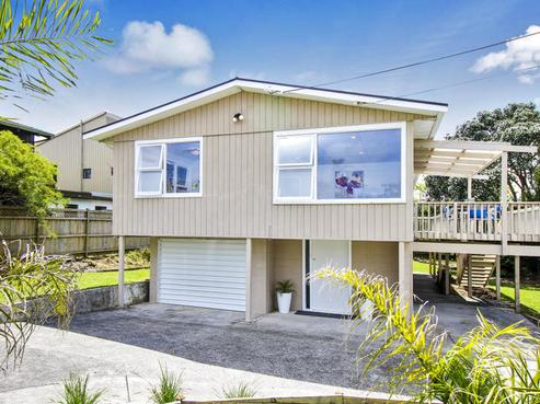 4 Deep Creek Road, Torbay