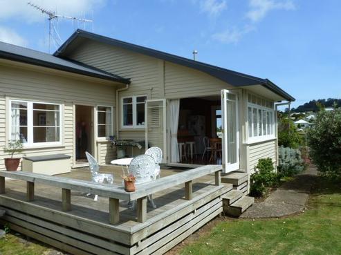 502 Richmond Street, Thames
