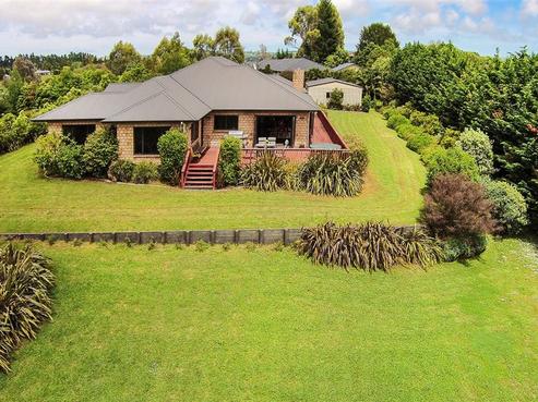 20 Awaroa Stream Drive, Waiuku